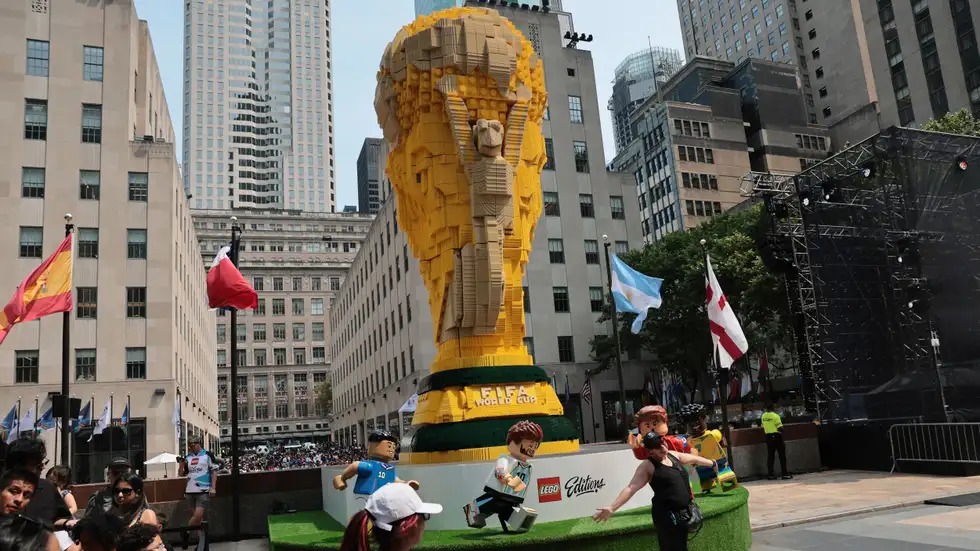 دخان حرائق كندا يهدد نهائي كأس العالم بين إسبانيا والأرجنتين