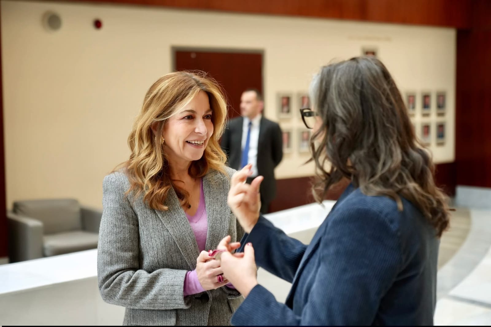 الاميرة غيداء طلال تستقبل المُقررة الخاصة للأمم المتحدة فرانشيسكا ألبانيزي