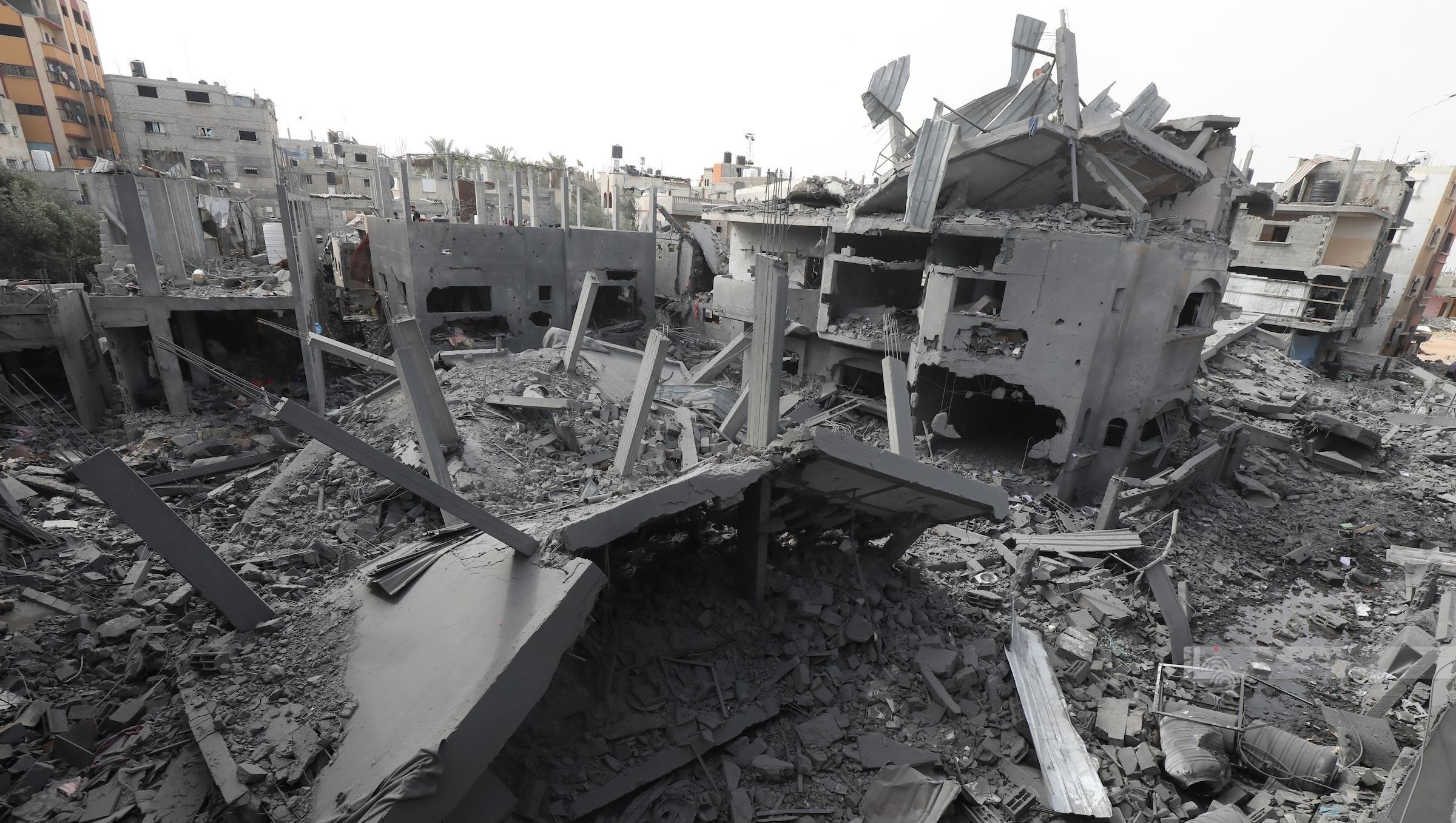 استشهاد فلسطيني وإصابة آخرين جراء استهداف مسيرة للاحتلال شرق غزة