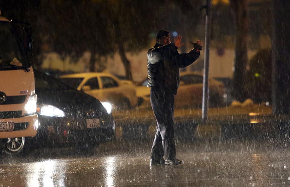 فرصة أمطار خفيفة الاثنين وتحذير من الضباب صباحاً والصقيع ليلاً