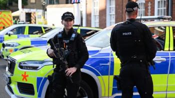 شرطة بريطانيا تلقي القبض على 3 رجال في تحقيق لمكافحة الإرهاب