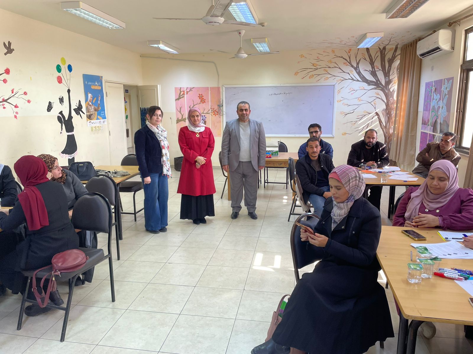 فريحات تفتتح ورشة قيمي مختبرات العلوم في الأغوار الشمالية