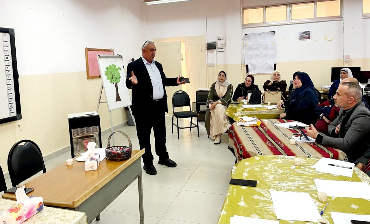 جويعد يفتتح أعمال الورشة التدريبية  التعلم القائم على العمل 