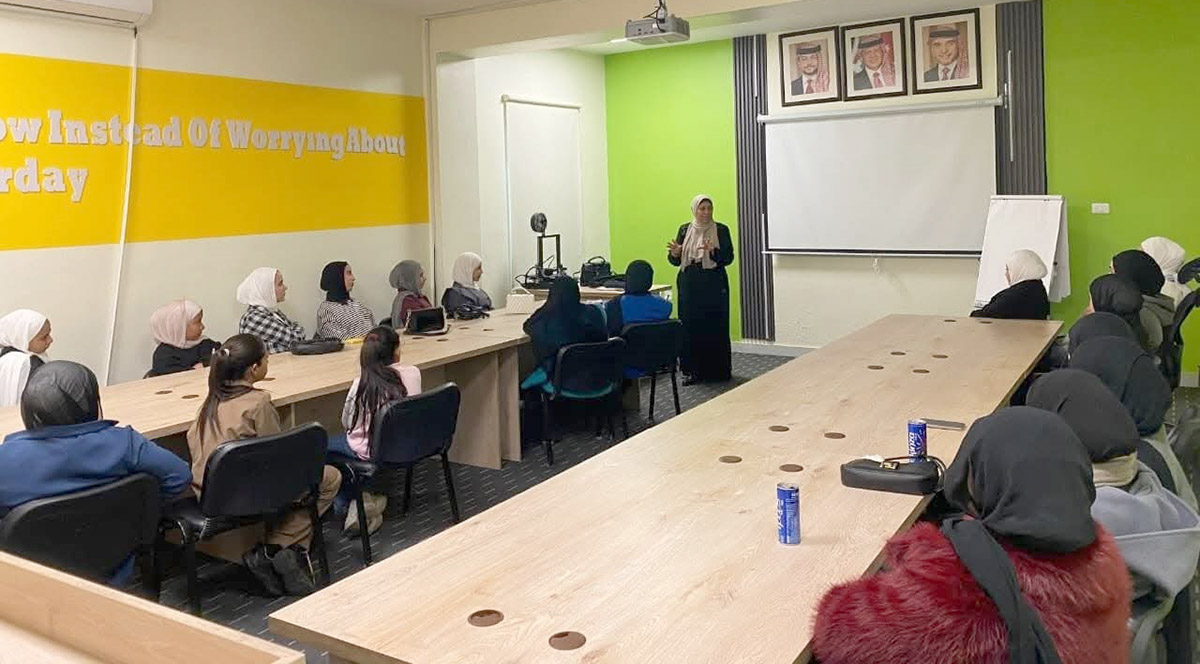 إطلاق برامج تدريبية جديدة وأنشطة متنوعة في مديرية شباب المفرق 