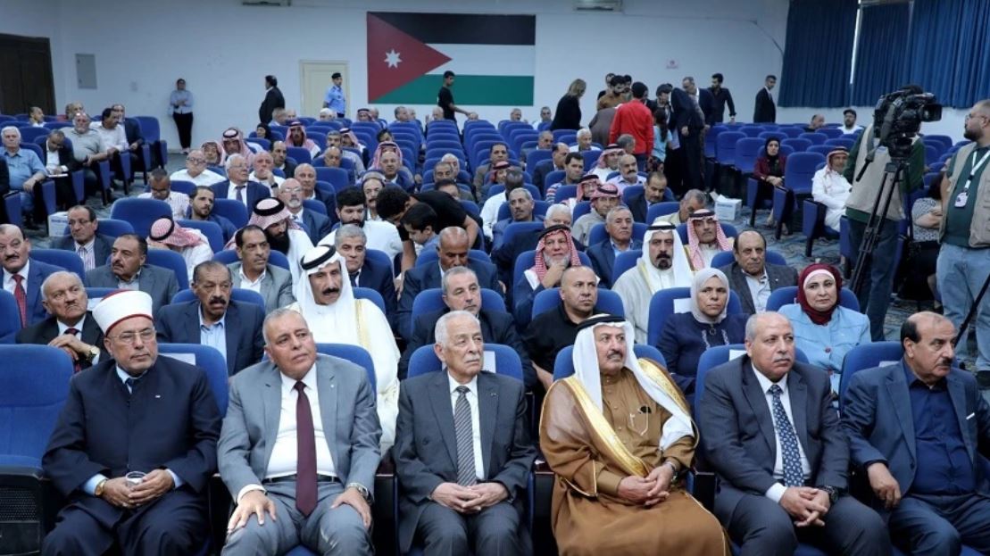 العيسوي يرعى احتفال المتقاعدين العسكريين بالمناسبات الوطنية في مادبا