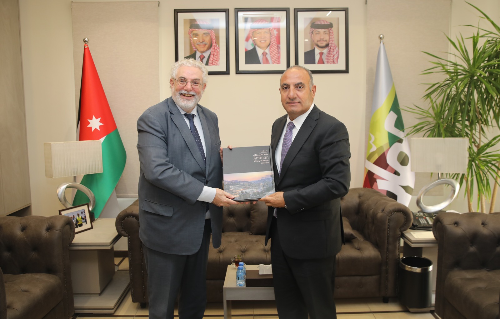 الشواربة والسفير الاسباني يبحثان سبل تعزيز التعاون