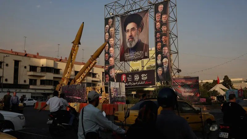 رويترز: إيران تستعد للتصعيد بحال تعرضها لهجمات أميركية جديدة