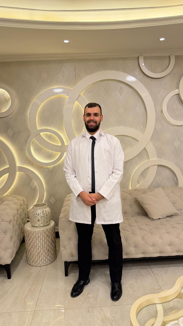 الدكتور سيف خالد وليد المناصرة  ..  مبارك التخرج من جامعة العلوم والتكنولوجيا