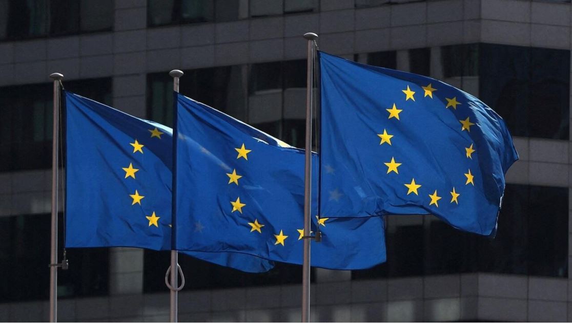 مؤشرات الأسهم الأوروبية تسجل أداءً إيجابيا وتغلق مرتفعة