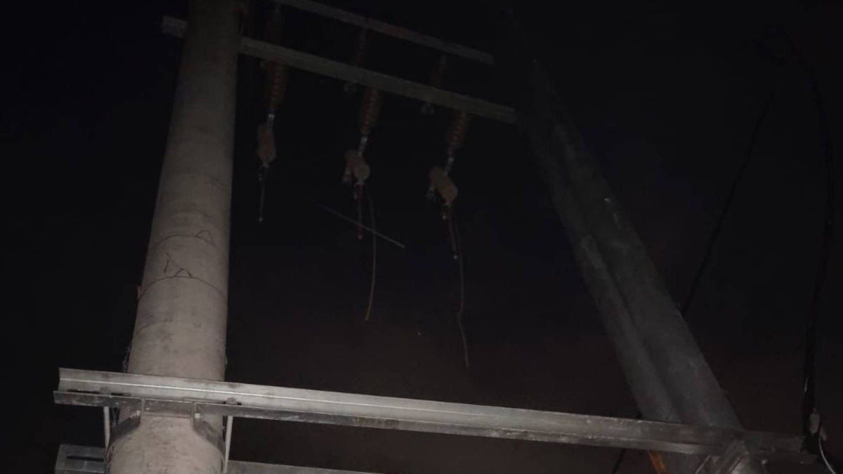 أعطال تتسبب بانقطاع إنارة أعمدة على طريق جرش- عجلون