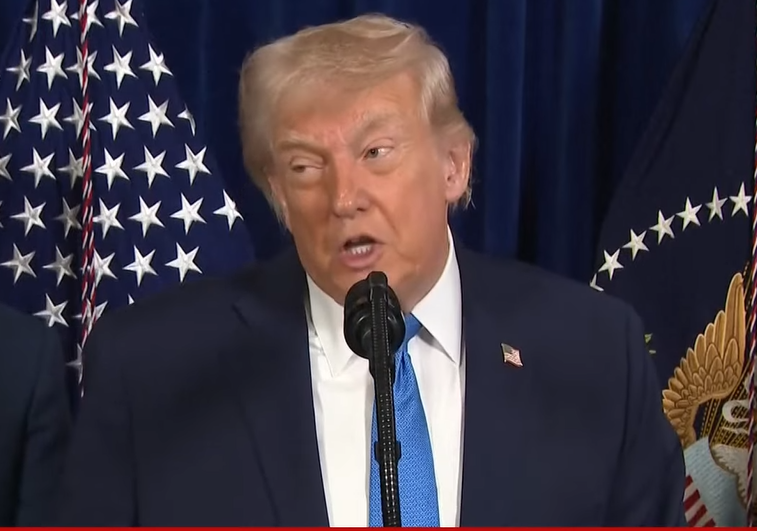 ترامب: سنسيطر على فنزويلا ونصلح البنية التحتية النفطية فيها 