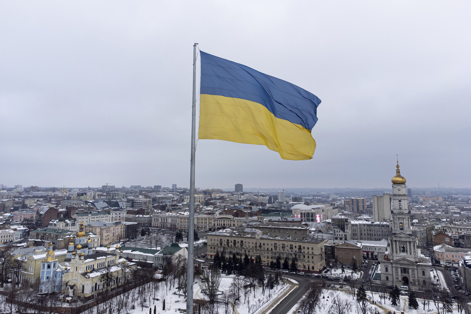 روسيا تبدأ هجومًا بريًا على خاركيف الأوكرانية 
