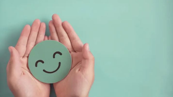 8 عادات بسيطة تجعل الحياة أجمل ..  حتى بالأيام الروتينية