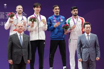 الأمير فيصل يتوج لاعب منتخب التايكواندو الشرباتي بالميدالية الفضية بالألعاب الآسيوية 