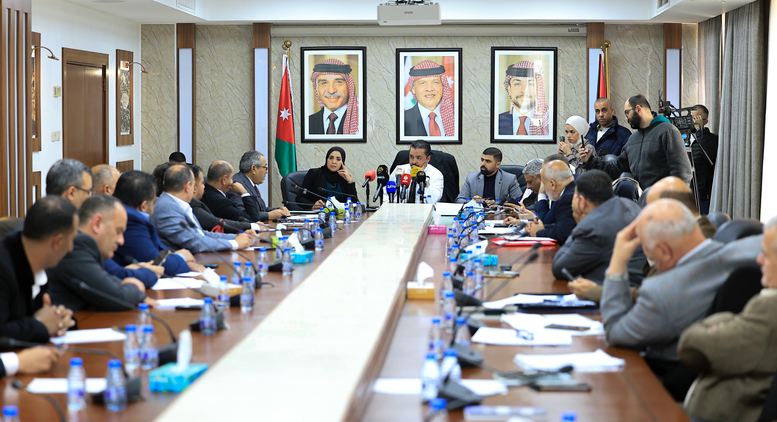 نقابتان حول الضمان الاجتماعي: ضرورة تحقيق التوازن بين كلف الاشتراك والحقوق التأمينية