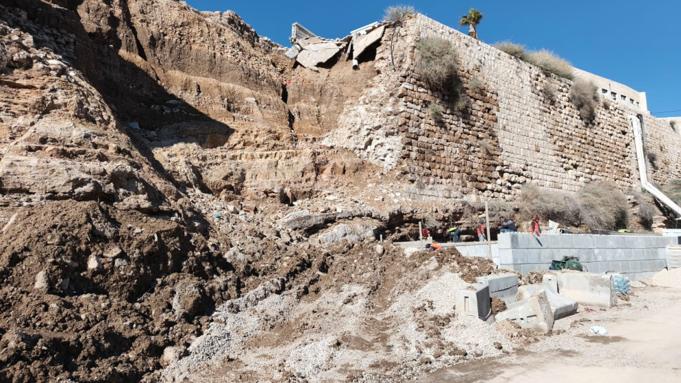 بدء أعمال حماية جدار البركة الأثري بعد تضرره نتيجة الأمطار