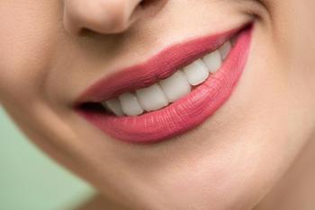 وصفات طبيعية لتفتيح منطقة حول الفم بخطوات بسيطة