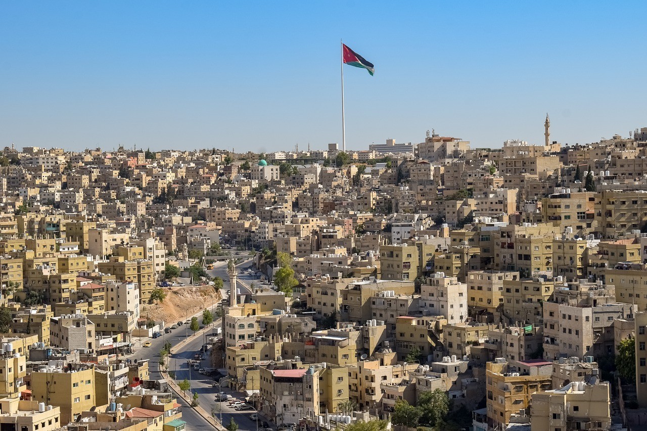 أجواء صيفية معتدلة في أغلب المناطق حتى السبت
