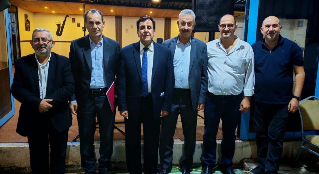 ندوة أدبية بعنوان  البدايات والتغيرات في نادي الفنانين باربد