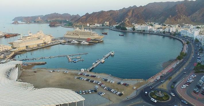 عُمان: هجوم على ناقلة نفط قبالة مسقط 