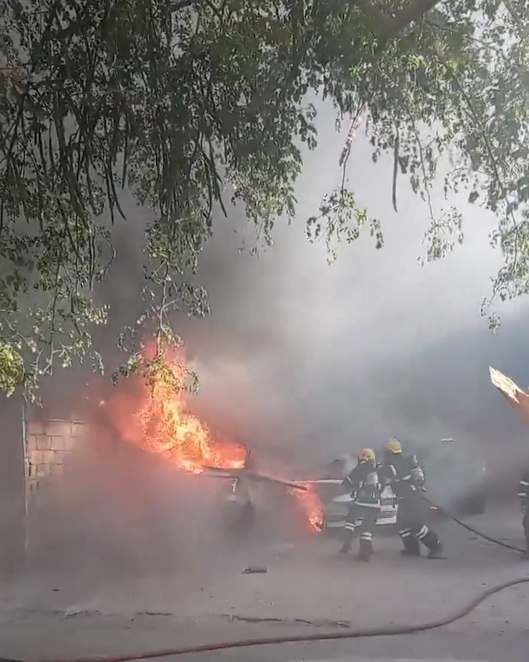 حريق شقة و3 مركبات في العقبة ..  والأمن يكشف السبب