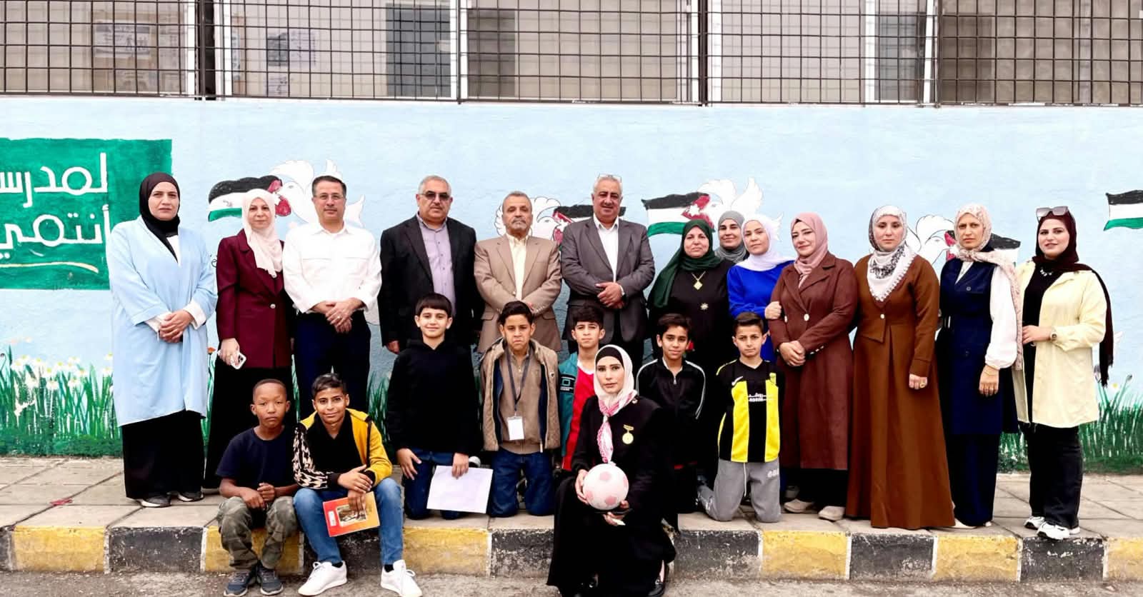 جويعد يشارك مدرسة عز الدين أسامة فعاليات الطابور الصباحي