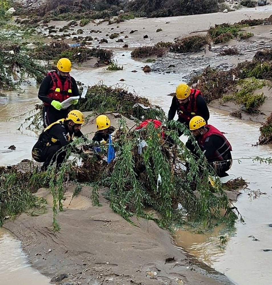 وفاة شخصين جراء الأمطار الغزيرة في سلطنة عُمان