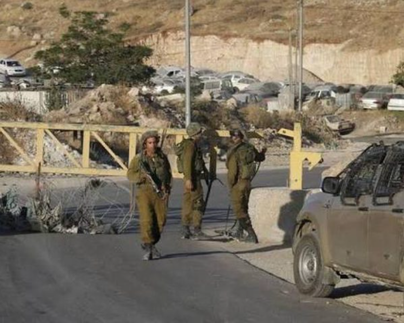 الاحتلال يغلق حاجزين عسكريين في محيط نابلس