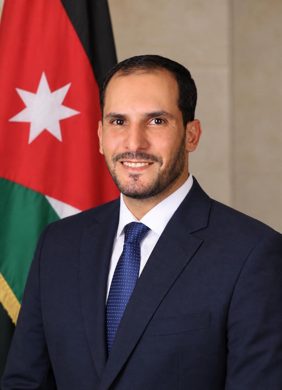 القاضي عبدالرحمن محمد جرادات  ..  ألف مبارك 