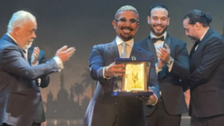 أحمد سعد يحصل على عضوية نقابة المهن التمثيلية ..  هطلع رحلات المصيف معاكم