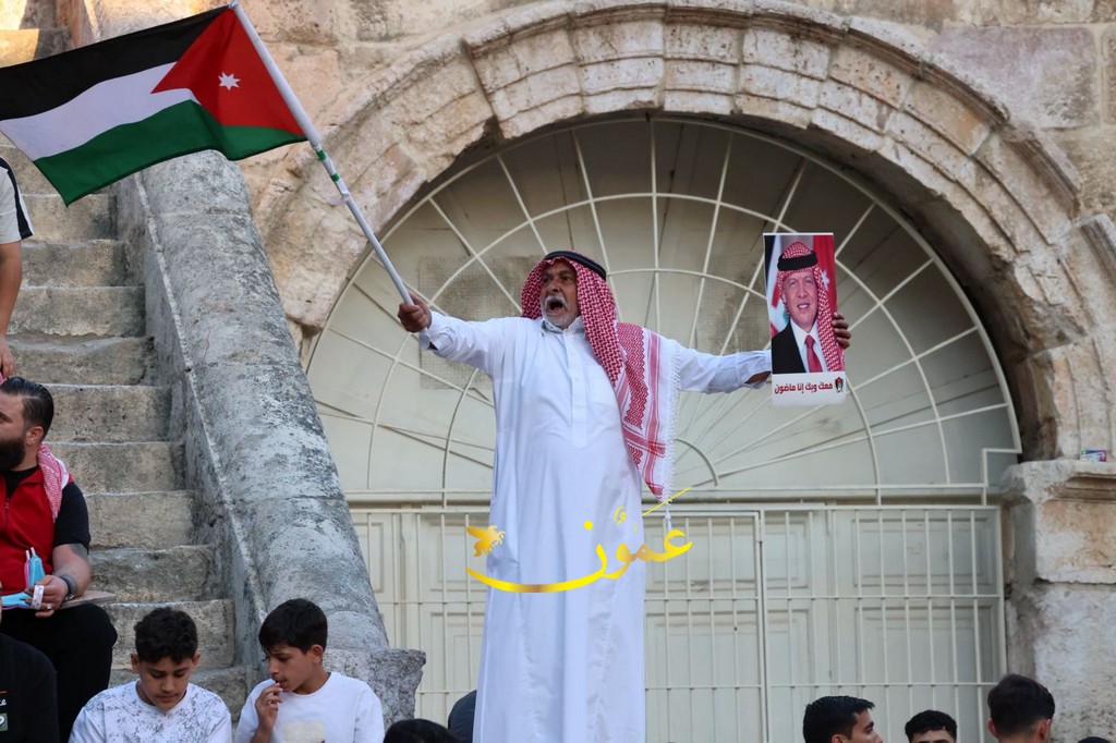 بين فرح وحزن ..  هكذا تابع الأردنيون افتتاحية النشامى في كأس العالم (صور)