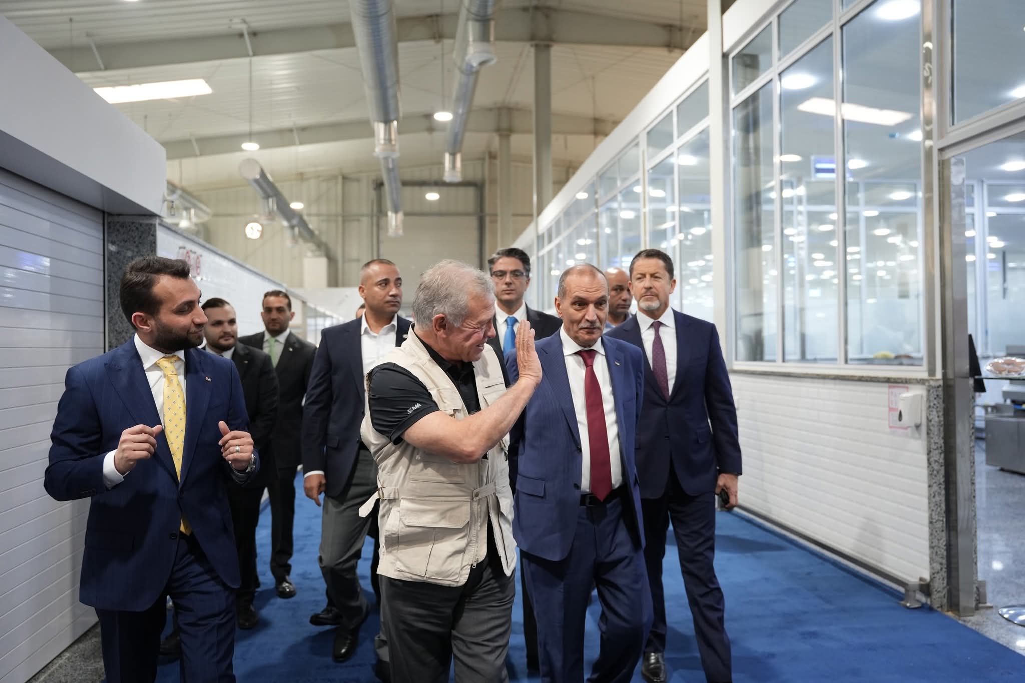 القطاع الصناعي الاردني يهنىء بعيد ميلاد جلالة الملك الرابع والستون