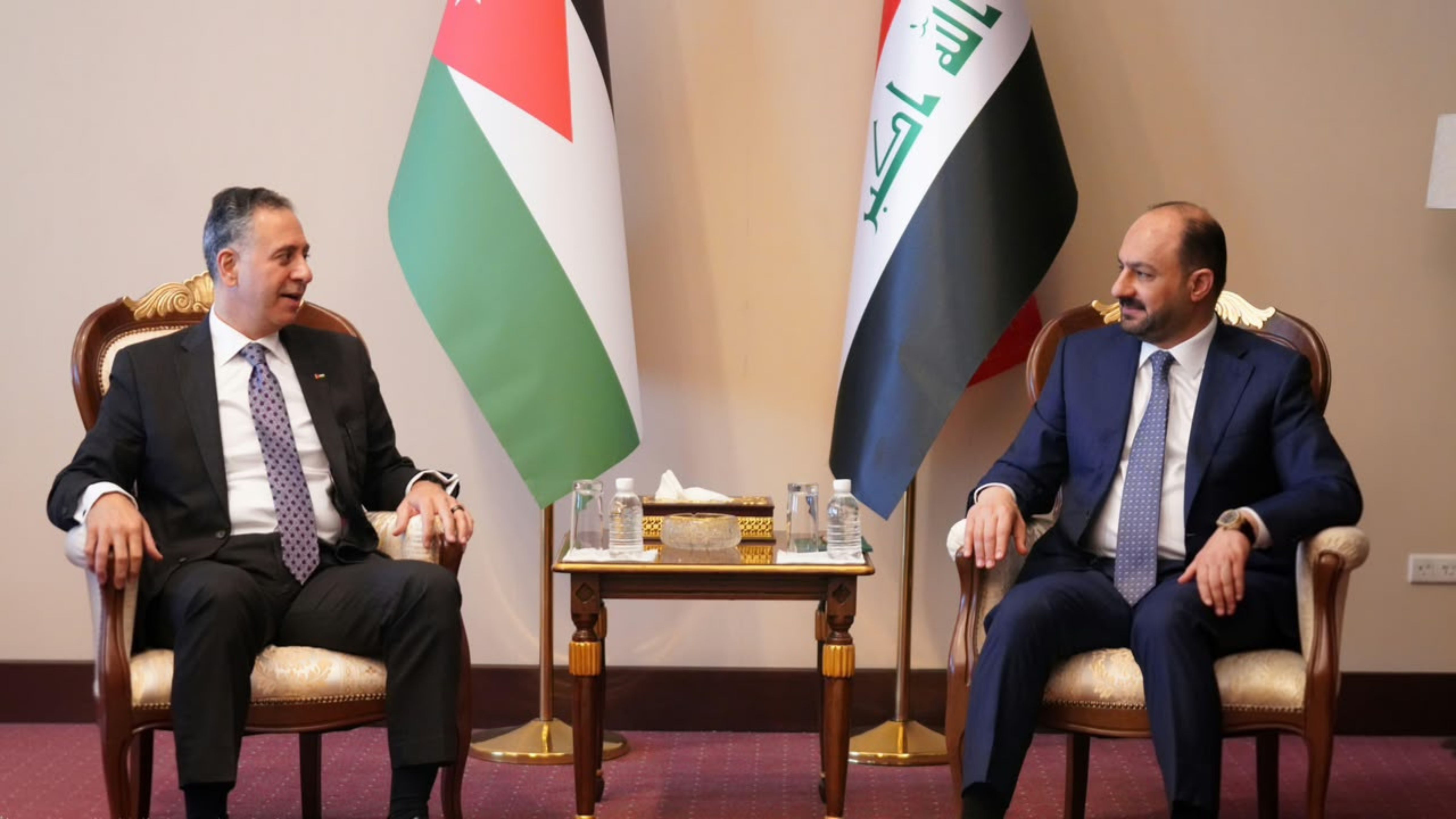 القضاة: الأردن ينظر إلى العراق كشريك اقتصادي رئيسي