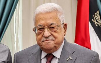 الرئيس الفلسطيني يبحث سبل مواصلة دعم الأونروا