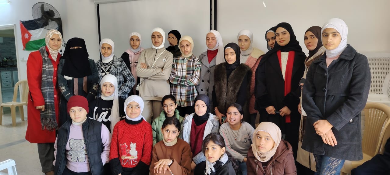 مركز شابات جديتا ينفذ مبادرة “كسوة شتاء” لتعزيز التكافل الاجتماعي