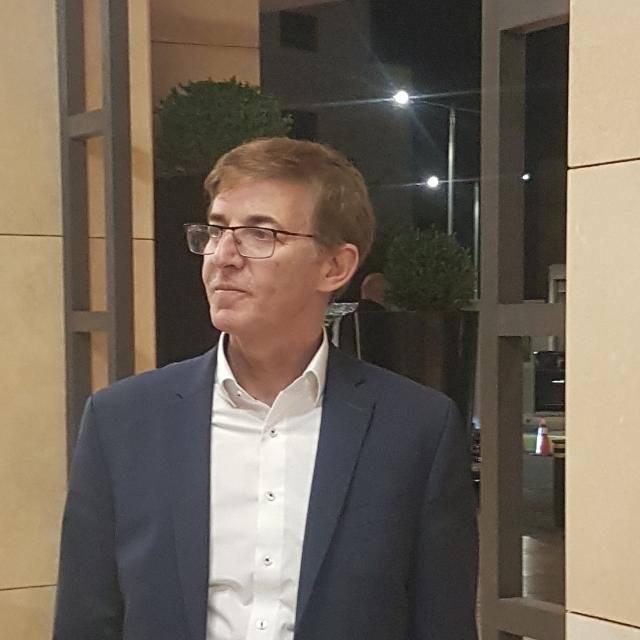 الدكتور محمود السلمان