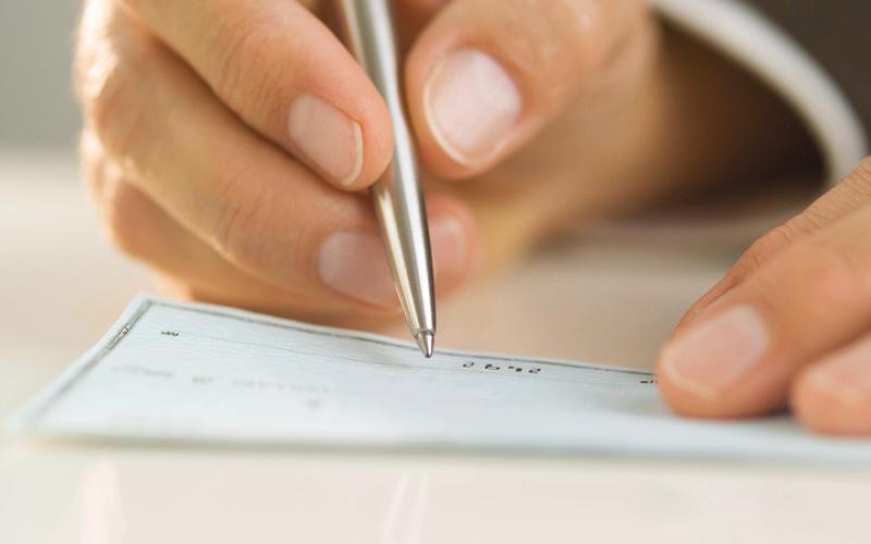 17.7 ألف شيك مرتجع بقيمة 98 مليون دينار الشهر الماضي