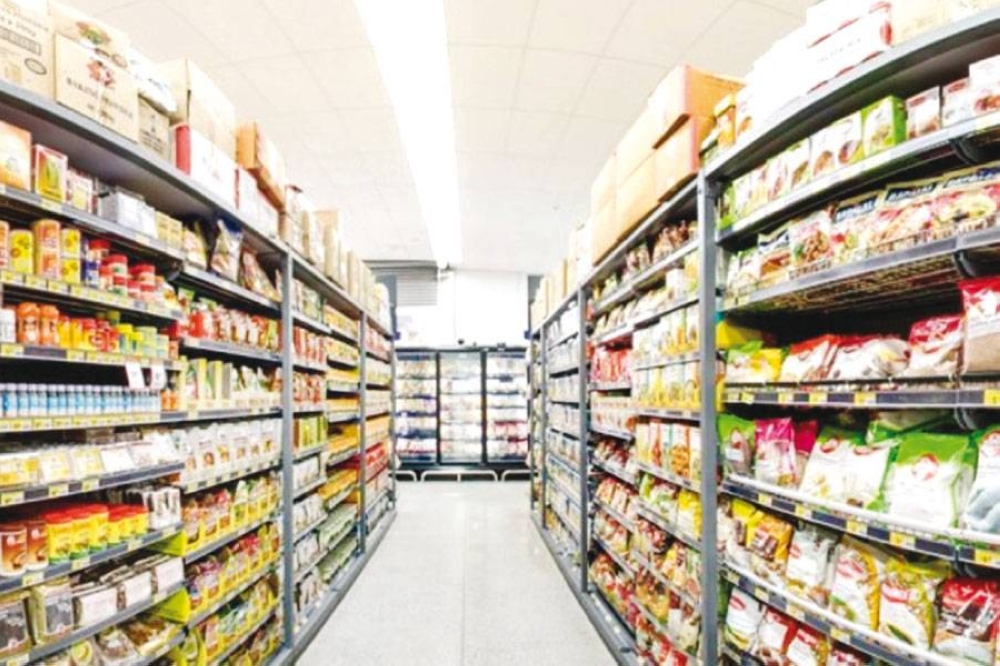 مخزون كبير من المواد الغذائية في الأسواق وسط انخفاض الأسعار والمبيعات