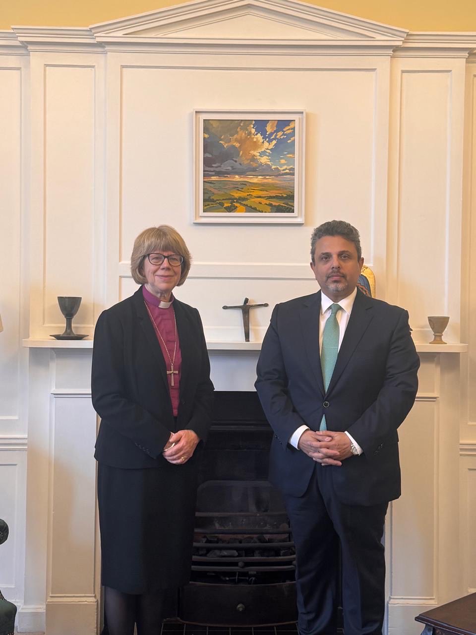 السفير الدباس يلتقي رئيس أساقفة كانتربري الجديدة