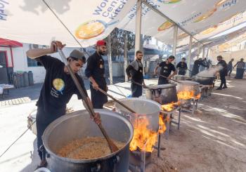 الملك لمنظمة أوصلت 40 مليون وجبة في غزة: فخورون بشراكتنا معكم