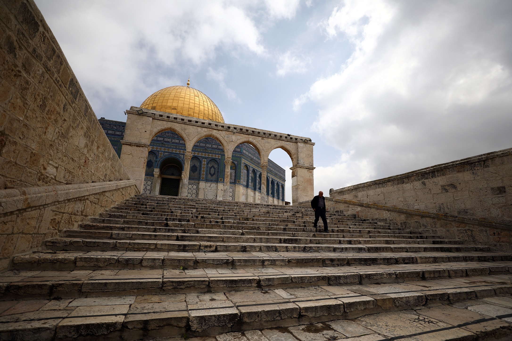 Кто построил аль акса. Мечеть Аль-Акса в Иерусалиме. Масджид Аль Акса в Иерусалиме. Мечеть Аль Масджид Аль Акса.