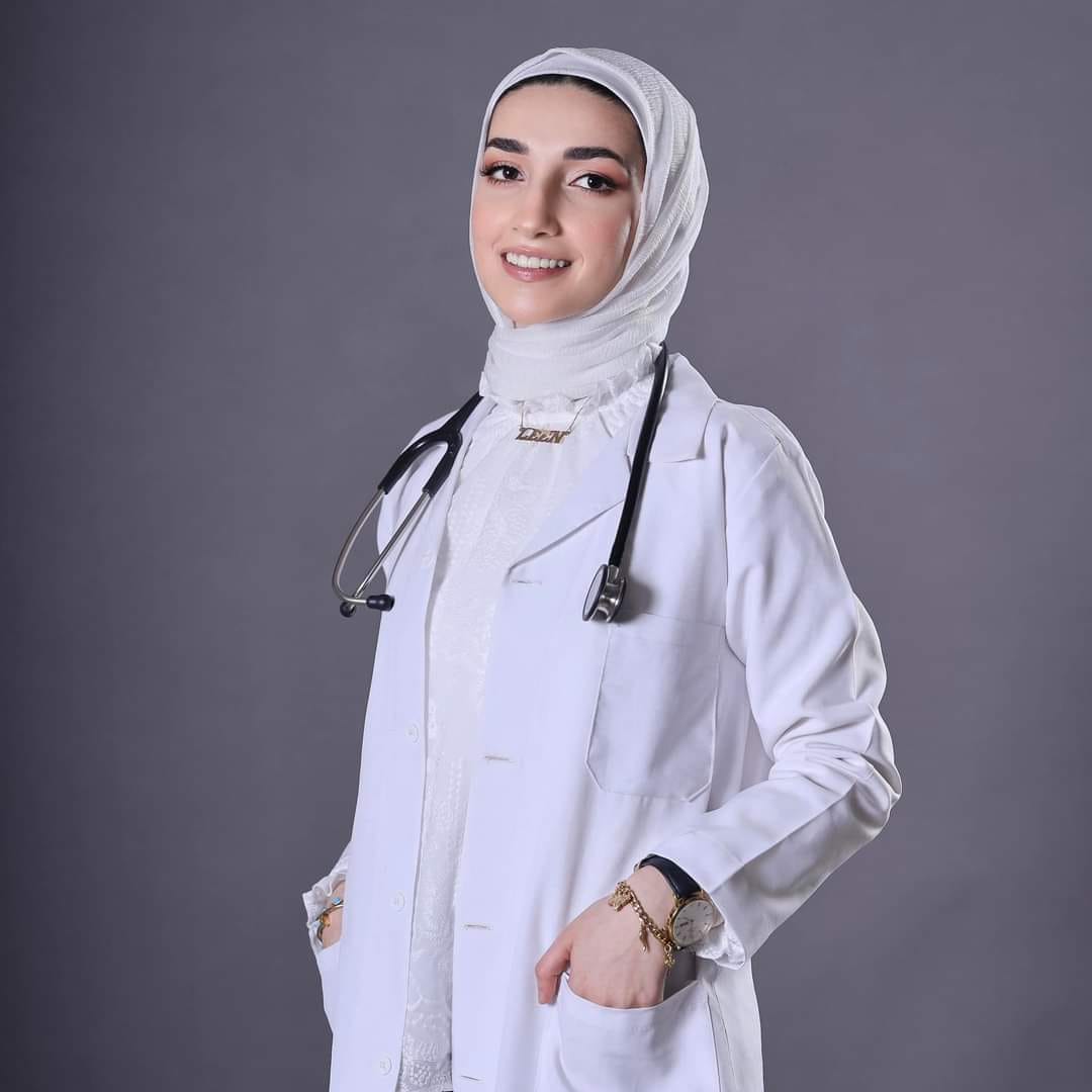 الدكتورة لين سامي الحياري ..  مبارك التخرج من طب البلقاء
