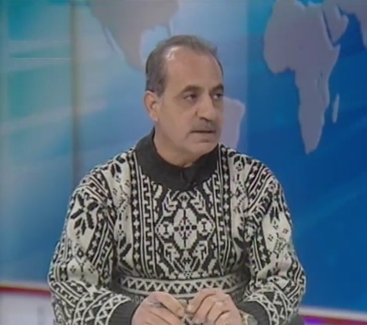 وزير الإدارة المحلية يطلب تثبيت 7 آلاف عامل مياومة