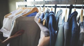 تجارة عمان تتوقع استقرار أسعار الملابس والأحذية خلال رمضان 