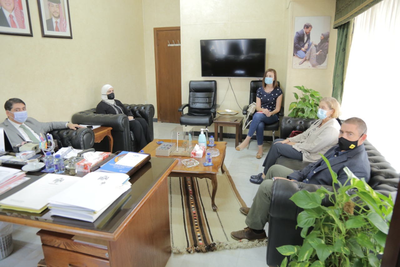 المنسق الحكومي ومدير الوكالة الإسبانية يبحثان التعاون fحقوق الإنسان