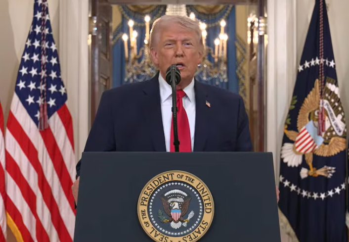 ترامب: قد نقضي على إيران بالكامل ليلة الغد 