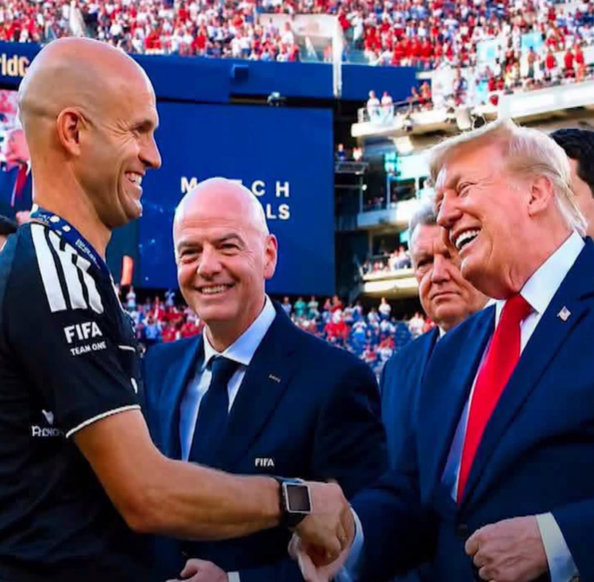 المخادمة يكشف ما جرى بينه وبين ترامب