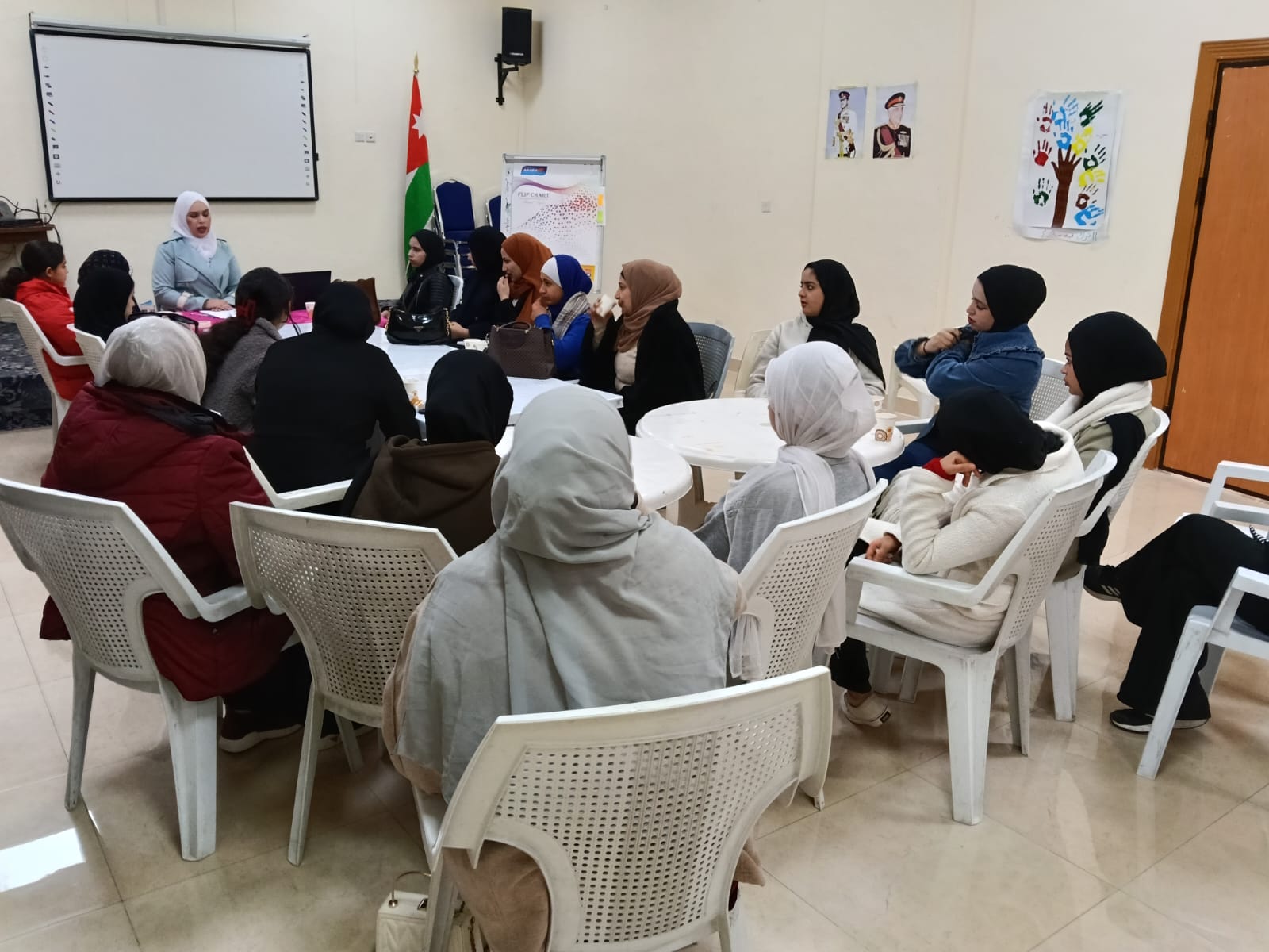 مركز شباب وشابات الرمثا يشكل الهيئة الاستشارية واللجان الفرعية