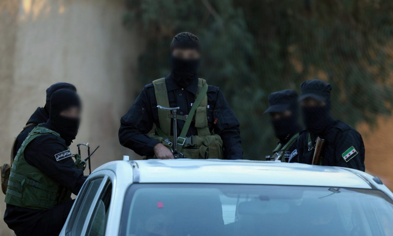 الأمن السوري يلقي القبض على عصابة تابعة لداعش في ريف دمشق 