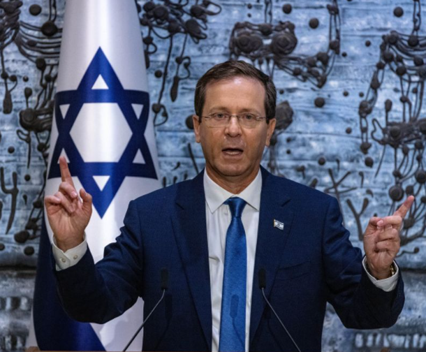 الرئيس الإسرائيلي: مستقبل إيران يكمن بتغيير نظامها 